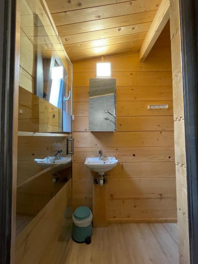 Chalet Nature Sur La Vallee De La Truyere Neuvéglise Extérieur photo